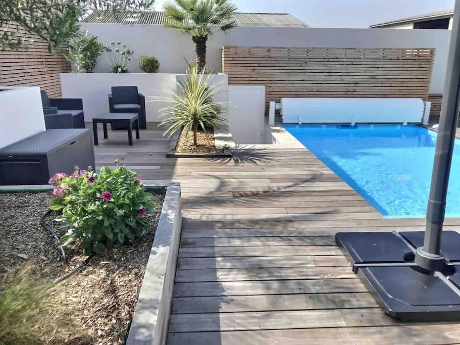 Villa Exceptionnelle Piscine Et Jardin Prive Sejour Haut De Gamme Proche La Rochelle Sainte-Soulle Екстер'єр фото