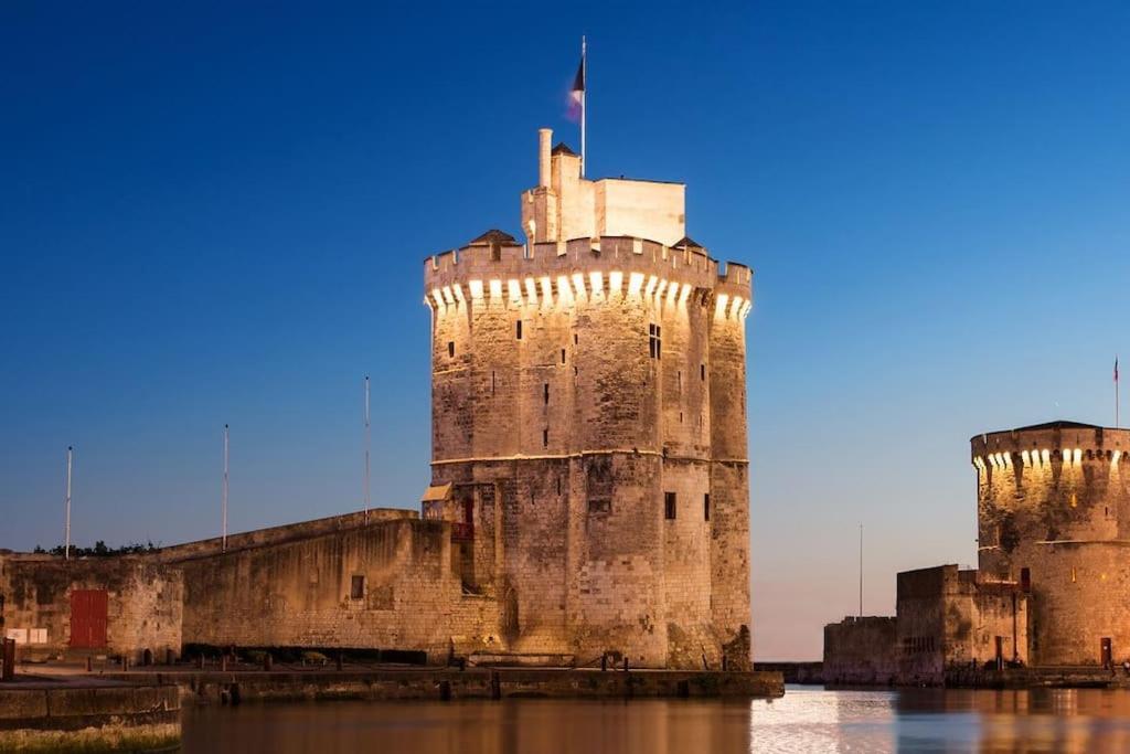Villa Exceptionnelle Piscine Et Jardin Prive Sejour Haut De Gamme Proche La Rochelle Sainte-Soulle Екстер'єр фото